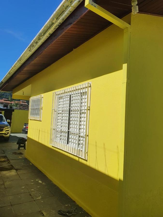 Casa De Temporada Proximo A Praia カラグァタトゥバ エクステリア 写真